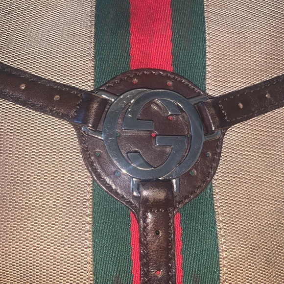 Authentic Gucci Shoulder Bag - Picture 7 of 11